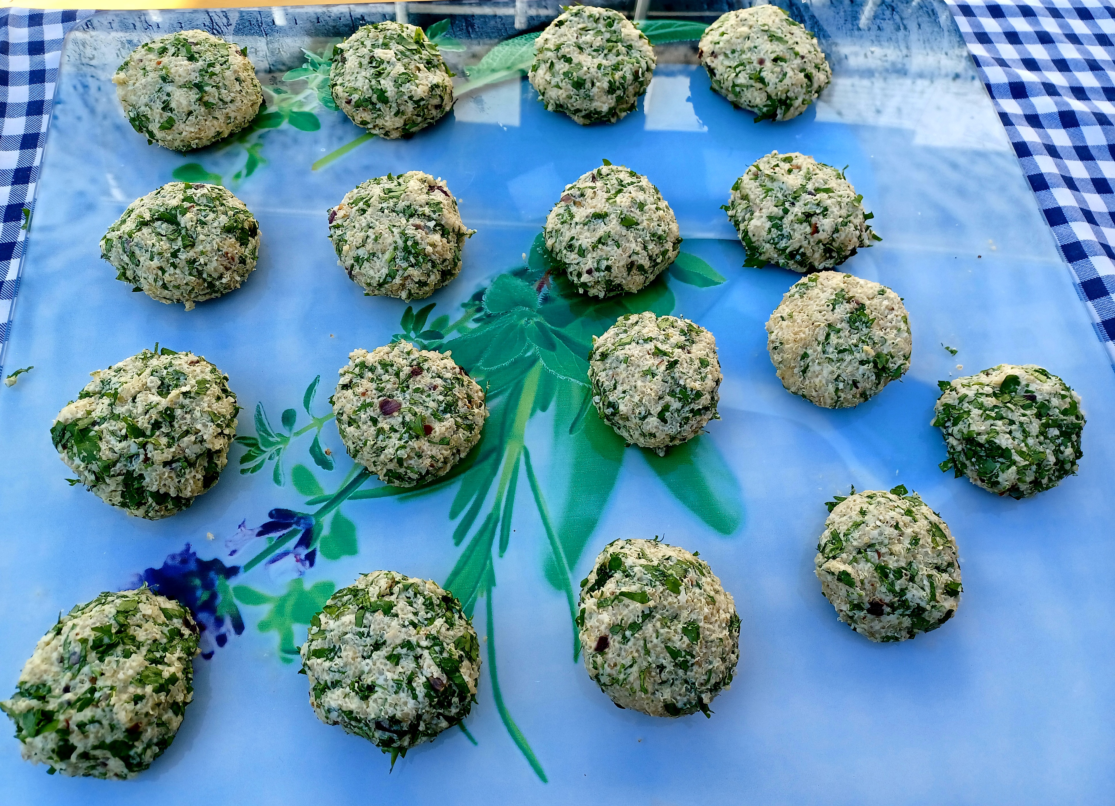 Burger vor dem Backen Burger vor dem Backen